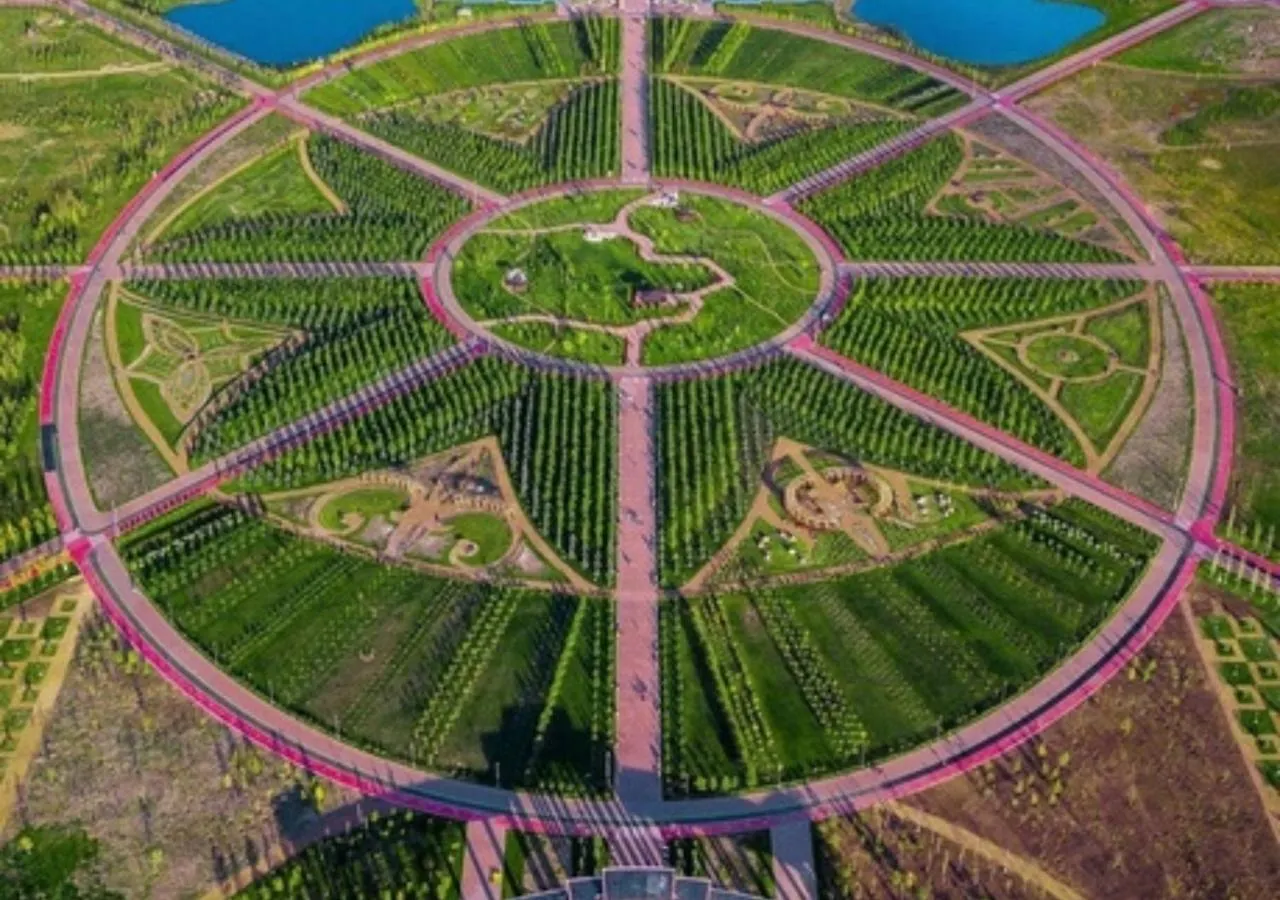 Отель У Ботанического Сада, В Самом Центре Nur-Sultan  Kazakhstan