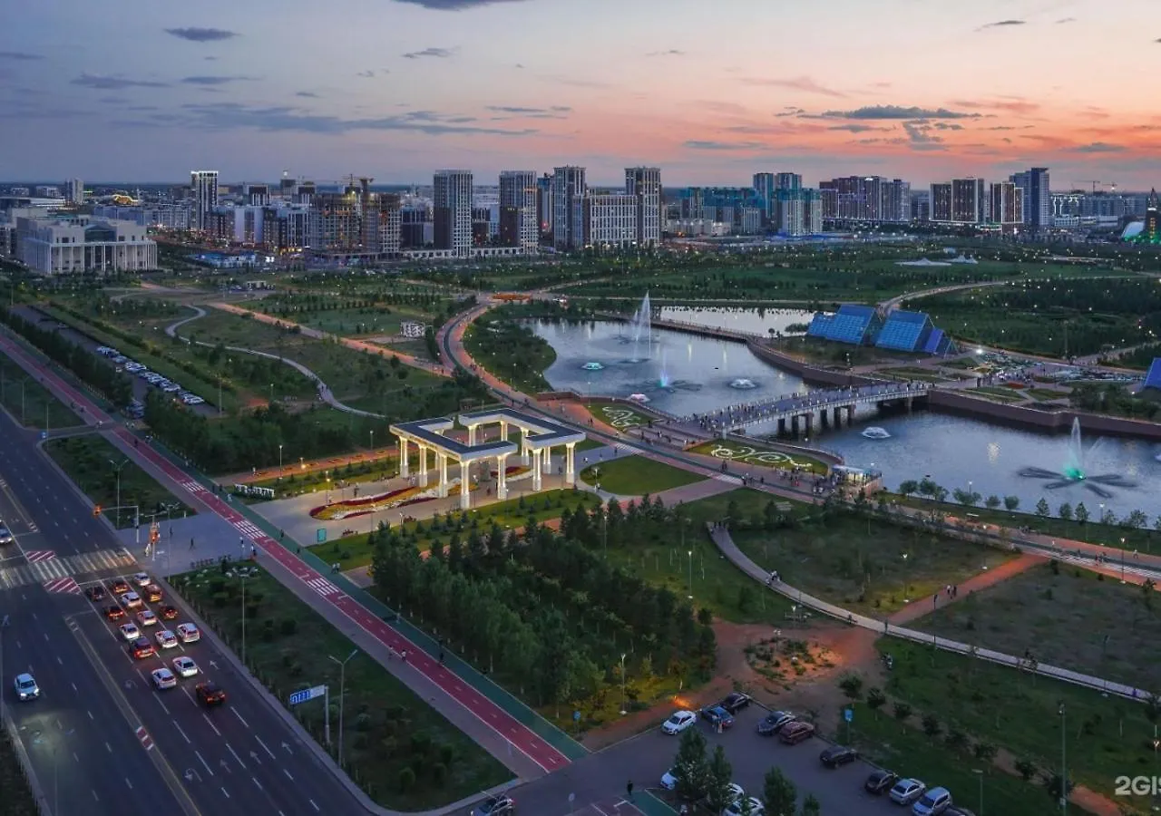 Отель У Ботанического Сада, В Самом Центре Nur-Sultan  Hotel Nur-Sultan (Astana)