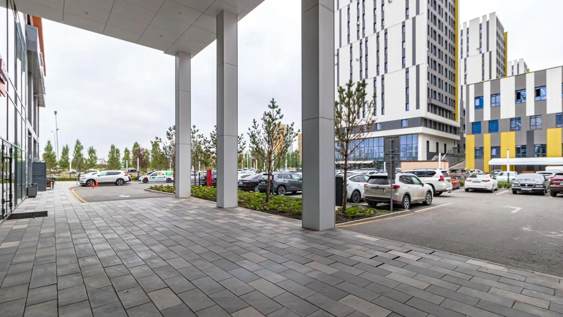 Отель У Ботанического Сада, В Самом Центре Nur-Sultan  Hotel Nur-Sultan (Astana)